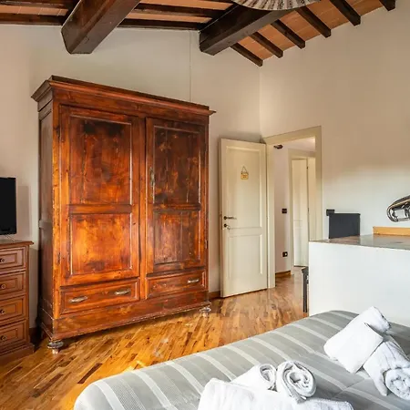 Casa Vecchia And Parking * Gambassi Terme